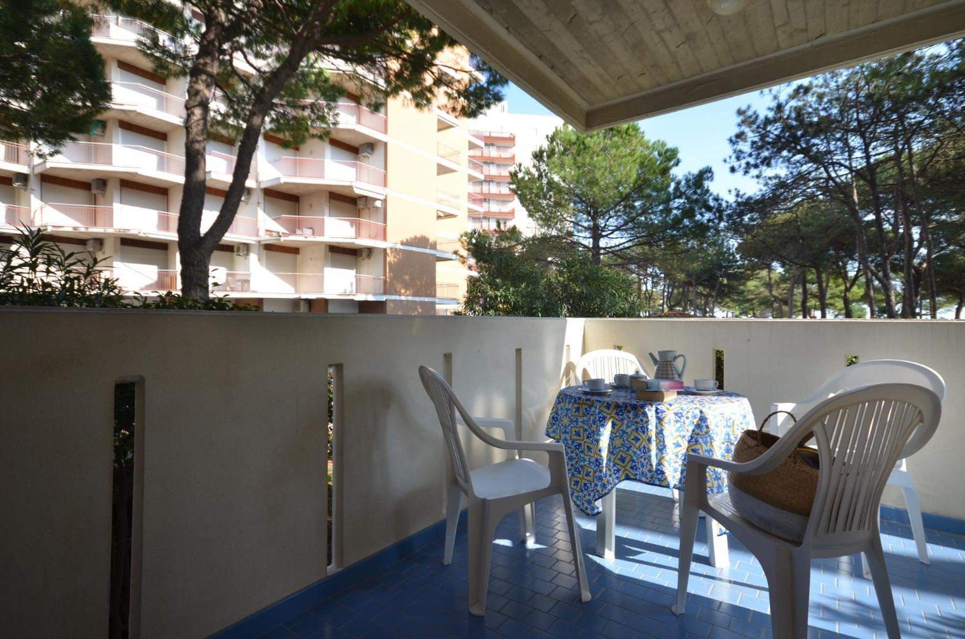 Apartamento Residenza Marco Polo Lignano Sabbiadoro Exterior foto